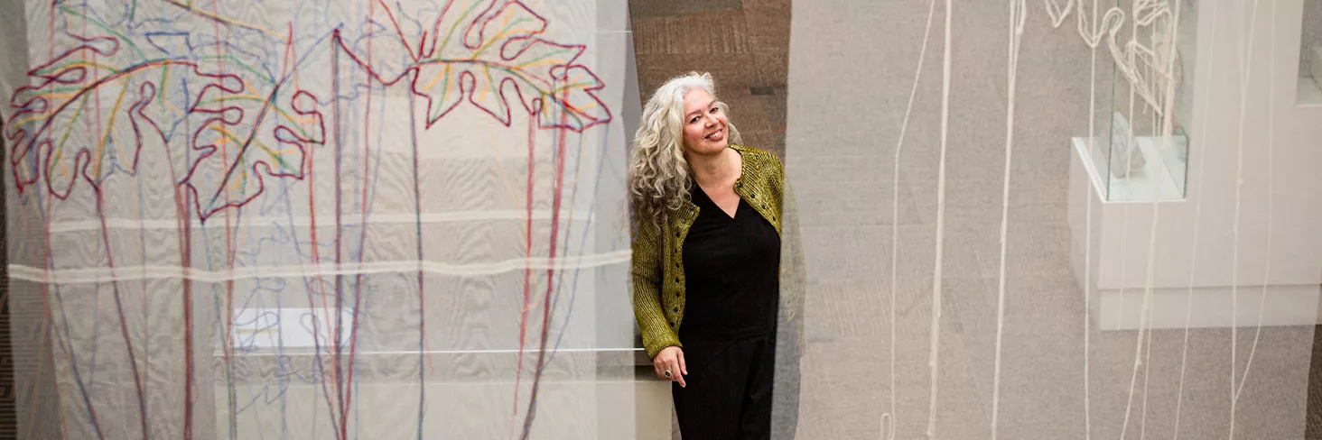 Sara Domingos, an abstract artist, created The Acanthus Smile, which is displayed at the Museum of Lisbon’s Roman Theatre.