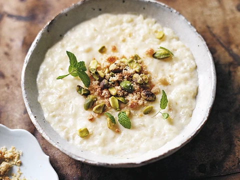 Rosewater Sutlaç With Pistachio Crumble