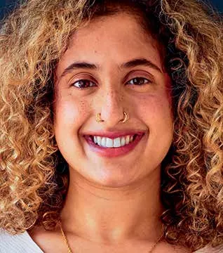 Zaynah Din