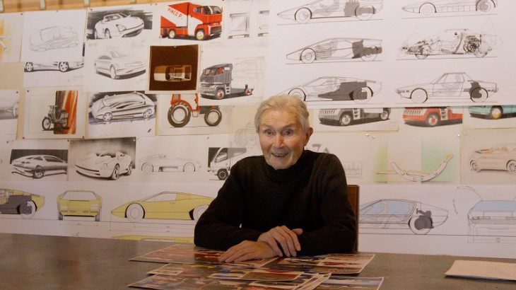 Marcello Gandini’s revolutionary approach to automotive design reshaped the industry with iconic creations like the Lamborghini Miura, Countach, Diablo, and Lancia Stratos. Ultraleggera: A Design Journey with Marcello Gandini Between Italy and Qatar celebrates Ultraleggera: A Design Journey with Marcello Gandini Between Italy and Qatar Gandini’s visionary legacy by pairing his groundbreaking work with the experimental designs of Qatar’s emerging talents.