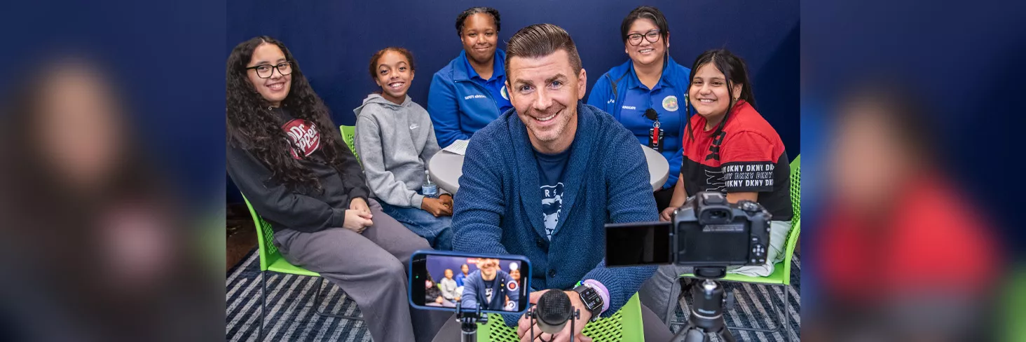 Rogers Park Middle School classroom, students learn by collaboration.