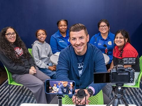 Rogers Park Middle School classroom, students learn by collaboration.