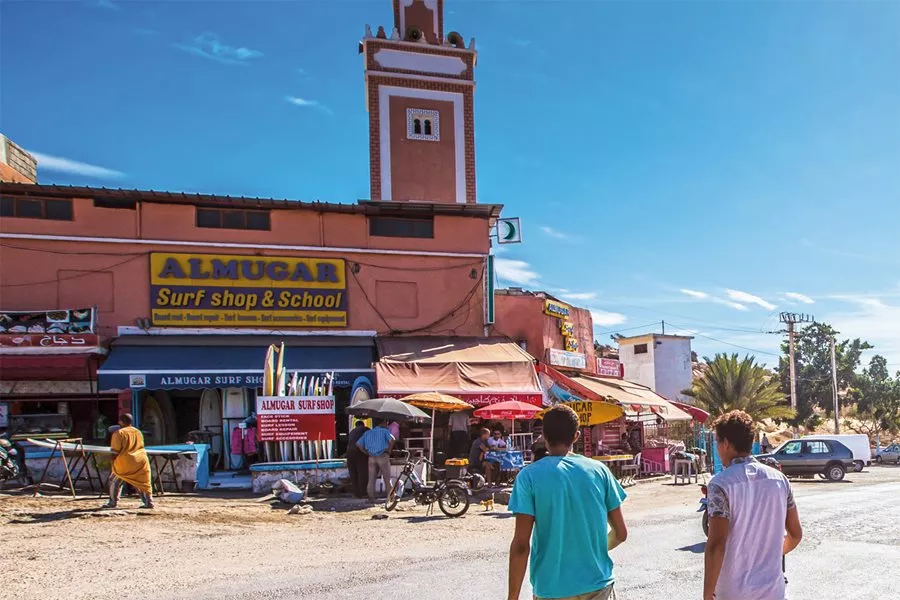 <p>Surf shops abound in and around Taghazout where locals and tourists can rent surfboards, find out the regional surf reports and get lessons from local pros.</p>
