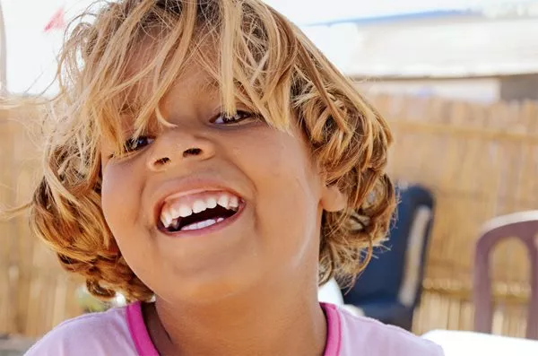 <p>Five-year-old surf prodigy Chamae El Bassiti is mentored by El Gardoum.</p>
