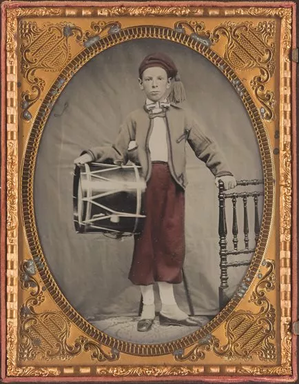 <p>Zouave-inspired children&rsquo;s clothing became widely popular, and boys such as this unidentified Union drummer served the military in Zouave dress.&nbsp;</p>
