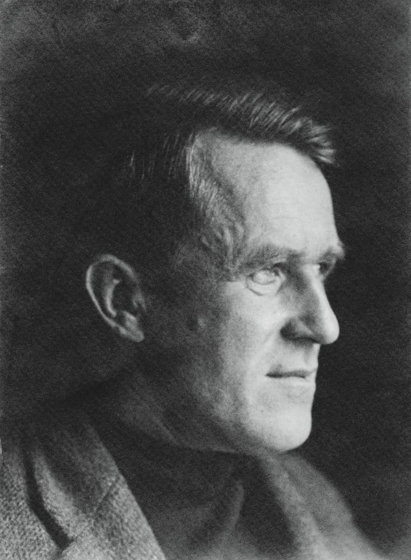 Thomas's production—now regarded as the first commercial multimedia production—traveled around the world from 1919 to 1924, and it was seen by a record four million people.
