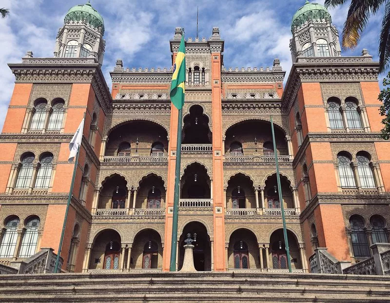 The Oswaldo Cruz Institute outside Rio de Janeiro, built between 1905 and 1918, hosts one of Brazil’s leading public health research foundations. (Map H)
