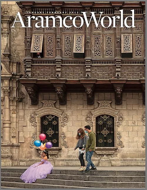 In the cover story “The Box Balconies of Lima,” writer Mitra Taj connects the architectural influences from Spain’s Islamic heritage to Lima, Peru’s street-lined balconies. 