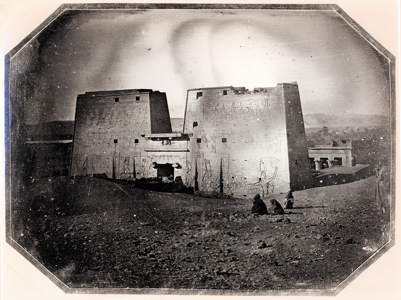 Itier photographed this daguerreotype of Madinat Habu in Luxor in 1845 or 1846. 
