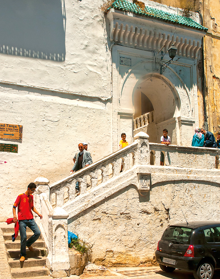<p>Winding up from the narrow Rue d&rsquo;Amerique in Tangier&rsquo;s <em>madinah</em> (old walled city), residents climb the stairs to <span class="smallcaps">talim</span>&rsquo;s arched doorway.</p>
