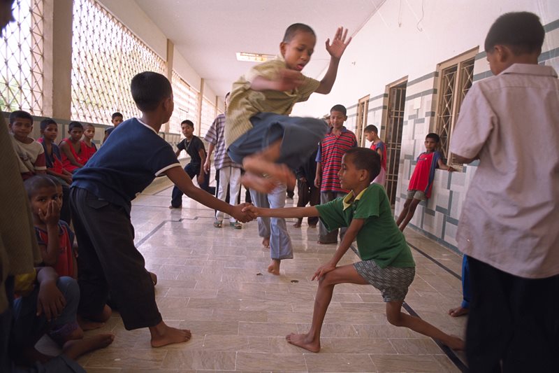 Children play in the Edhi Village.