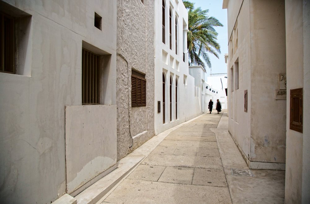 This narrow, shaded, traditional Muharraq thoroughfare, built to channel cooling breezes, is one of the main streets on the Pearling Path. Press House, Al-Nuzul Guest House and Kurar House are all in this vicinity.