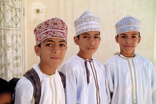 Kummahs are worn both by children as well as adult men.