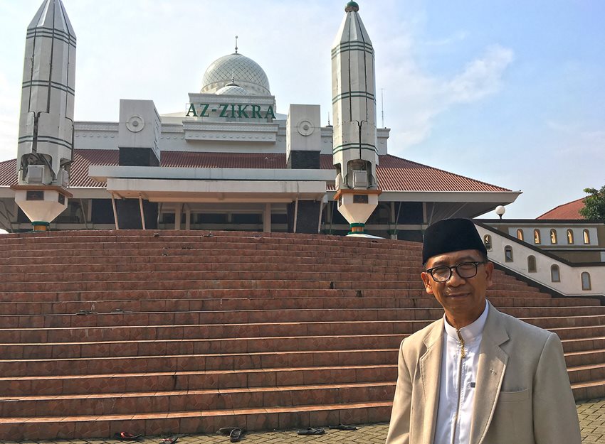 “Besides coming here to learn about religion, we would like people to come to learn about the environment,” says Khotib Kholil, who heads management of Az-Zikra Mosque in Sentul, Indonesia, the flagship eco mosque in the country.