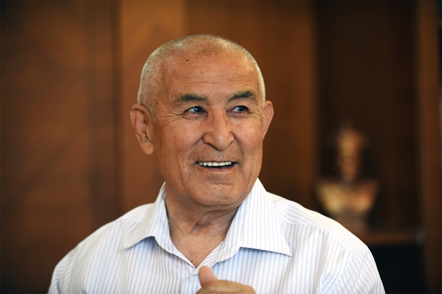 <p>Leading Uzbek literary figures like Muhammad Ali Akhmedov, chairman of the Writers’ Union of Uzbekistan, began visiting Seattle’s University of Washington in the late 1980s, awakening interest in the Uzbek language and cementing ties with faculty and students. </p>